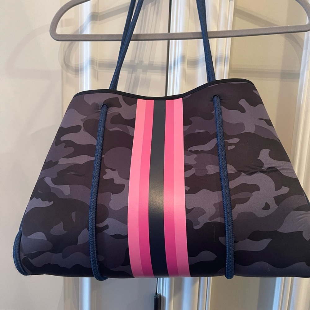 HAUTE SHORE Camouflage Tote with Pink and Black Stripes